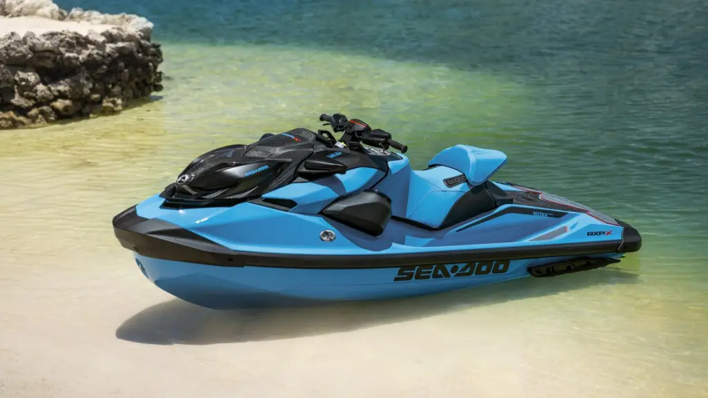 plataforma moto agua